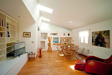 One-Bedroom Apartment - Separate Building