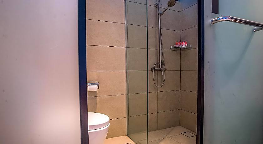 OYO 89576 Mokka Hotel