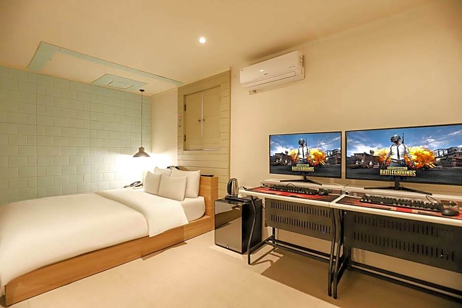 HOTEL YAJA WESTGATE