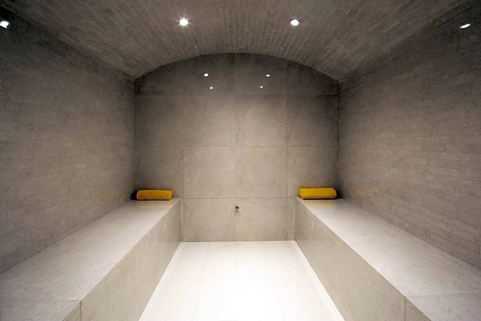 Theoxenia House Hotel