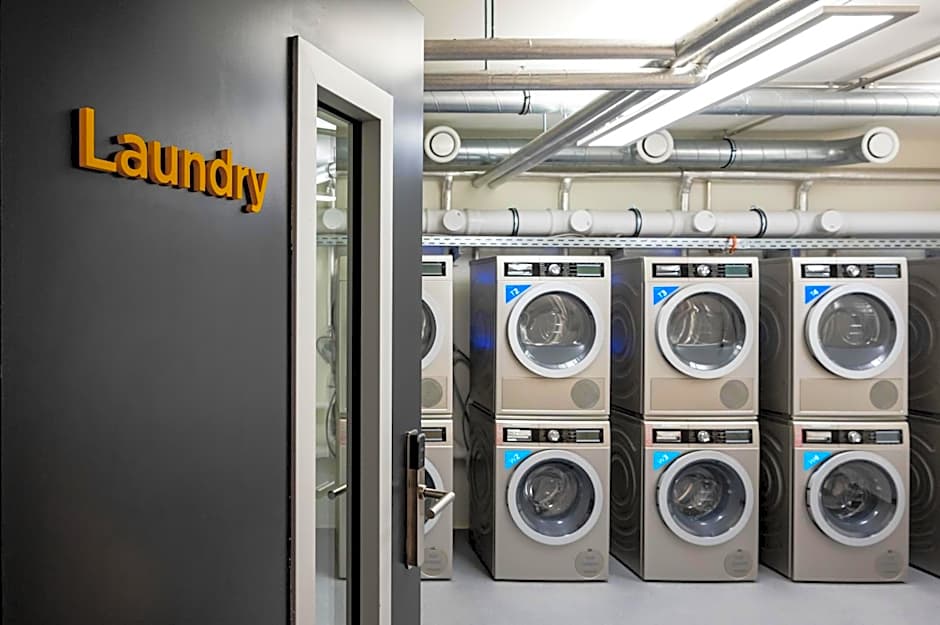 Staycity Aparthotels Frankfurt Airport