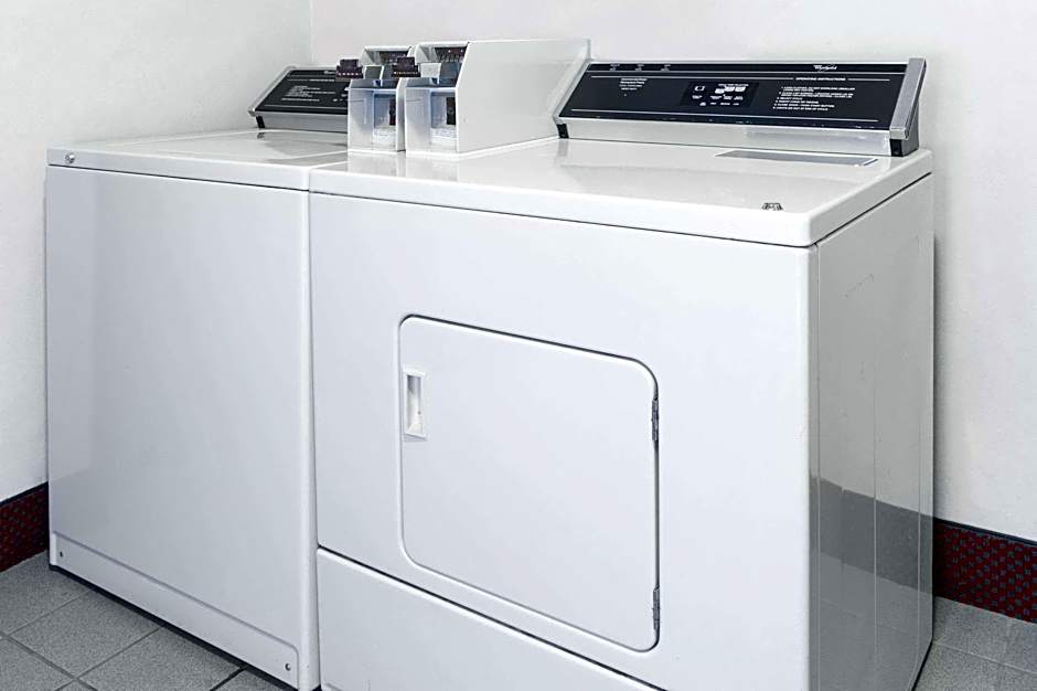 Econo Lodge El Paso, Il