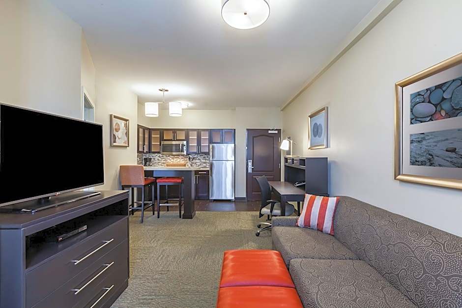 Photo 1 of 3 of 1 Bedroom Suite
