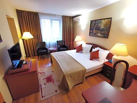 Superior Double King