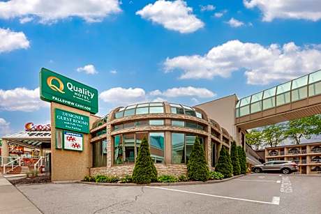 Quality Hotel Fallsview Cascade