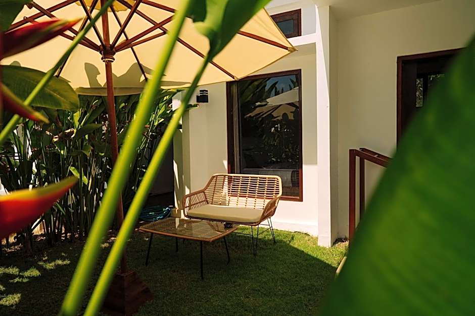 Nomada Villas - Giant Pool - Private Kitchen - Free Gym Access - Up to 40Mbps WiFi