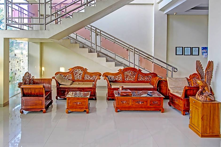 Capital O 91481 Mahkota Hotel Purwodadi