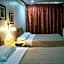 Elegant Circle Inn
