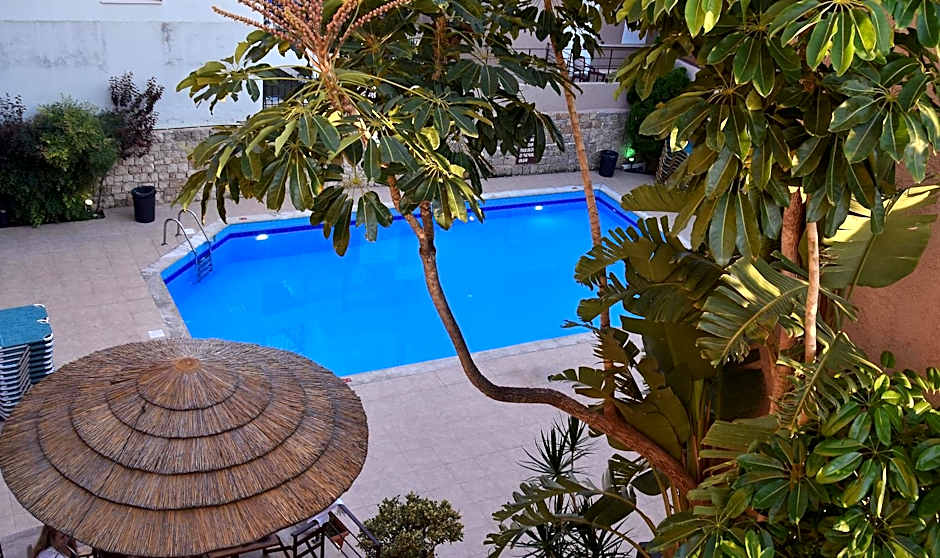 24 Seven Boutique Hotel