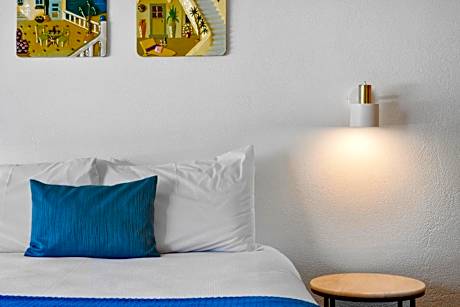 Queen Studio - Avenue Views