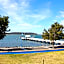 Zorba Waterfront Motel