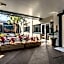 St Charles Coach House, Ascend Hotel Collection