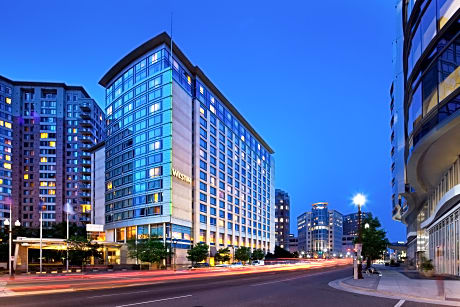 The Westin Arlington Gateway