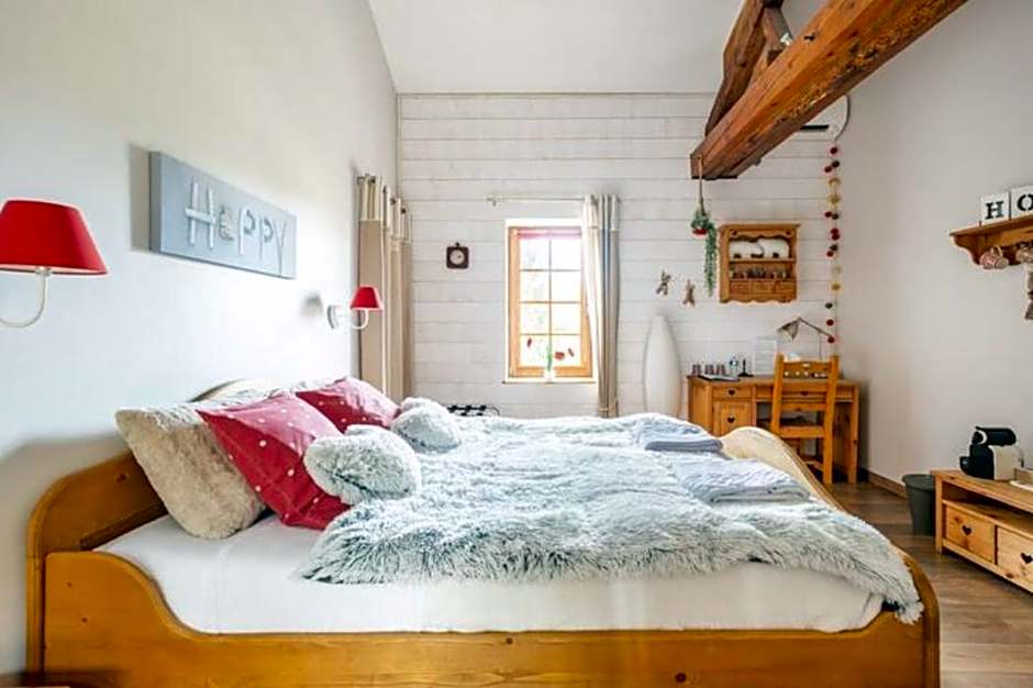 B&B Des Histoires d'Anges - Côté Jardin - Accueil Vélo