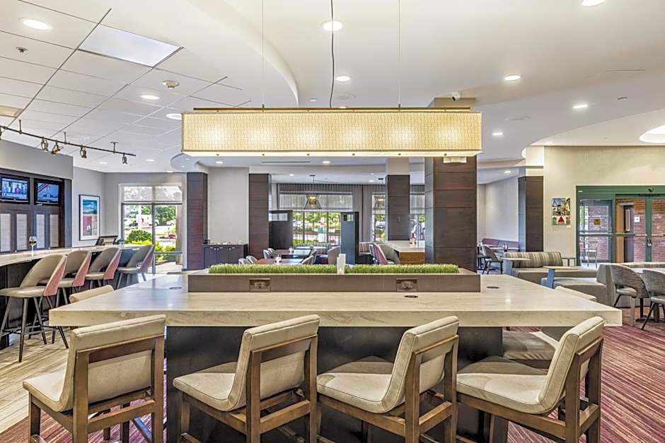 Courtyard by Marriott Boston Waltham