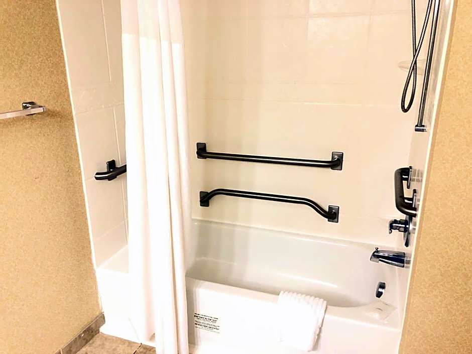 Country Inn & Suites by Radisson, Greenville, NC