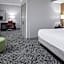 DoubleTree By Hilton Omaha Downtown
