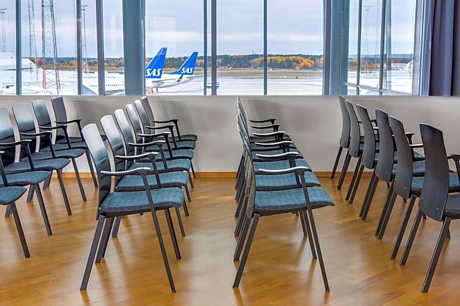 Radisson Blu Airport Terminal Hotel