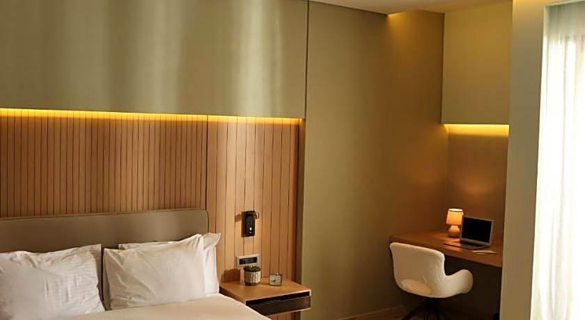 ParkTower Suites