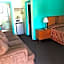 Klamath Motor Lodge