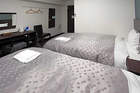 Small Twin Non-Smoking