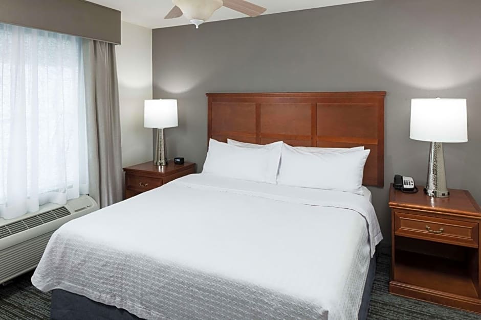 Homewood Suites By Hilton El Paso Airport