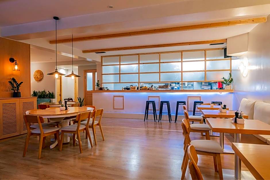 Alykes View Apartments