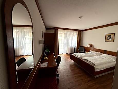 Hotel Post Viernheim UG