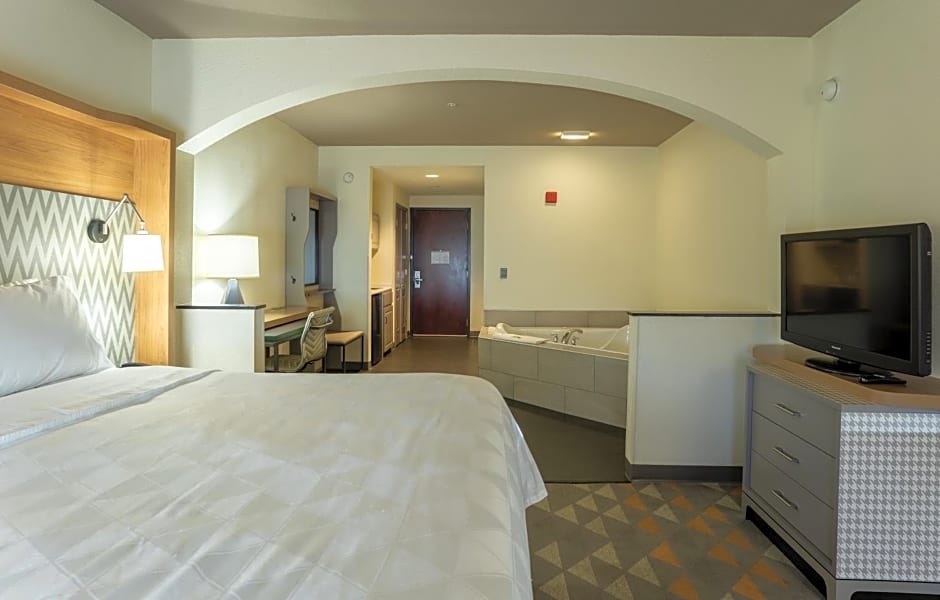 Holiday Inn Hotel & Suites Beaufort at Highway 21 By IHG
