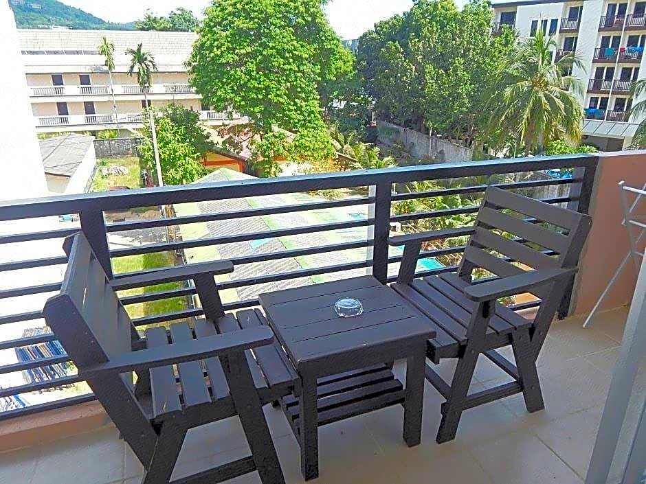 Jinta Andaman Kata Beach
