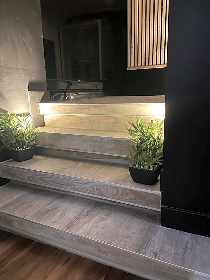 La suite Grenoble spa jacuzzi et sauna privatif