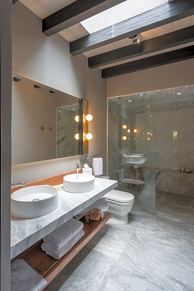 Dos Casas Hotel & Spa