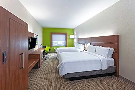 2 Queen Beds Standard