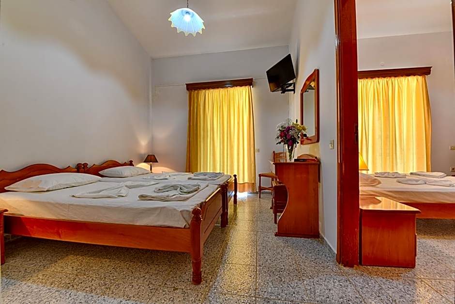 Ionis Hotel