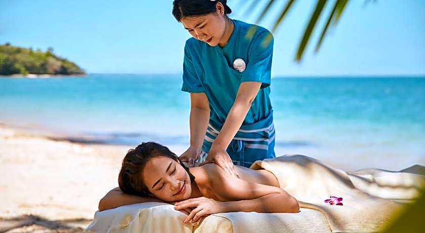 ROBINSON NOONU - All Inclusive                                                            