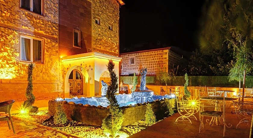 Moonlight Of Cappadocia