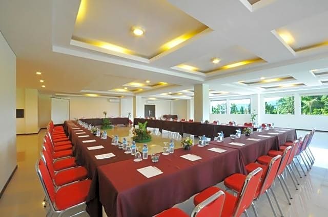 Pratama Hotel & Convention Mataram