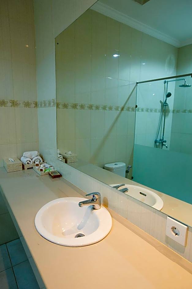 The Brothers Villa