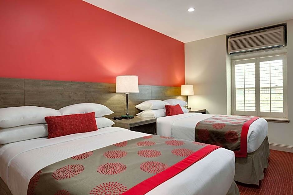 Ramada by Wyndham Oakland Downtown City Center