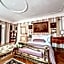 Divná pani Luxury Gallery Rooms