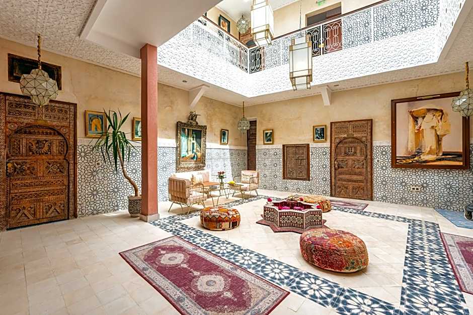 Riad 7 chambres - Petit dejeuner gratuit