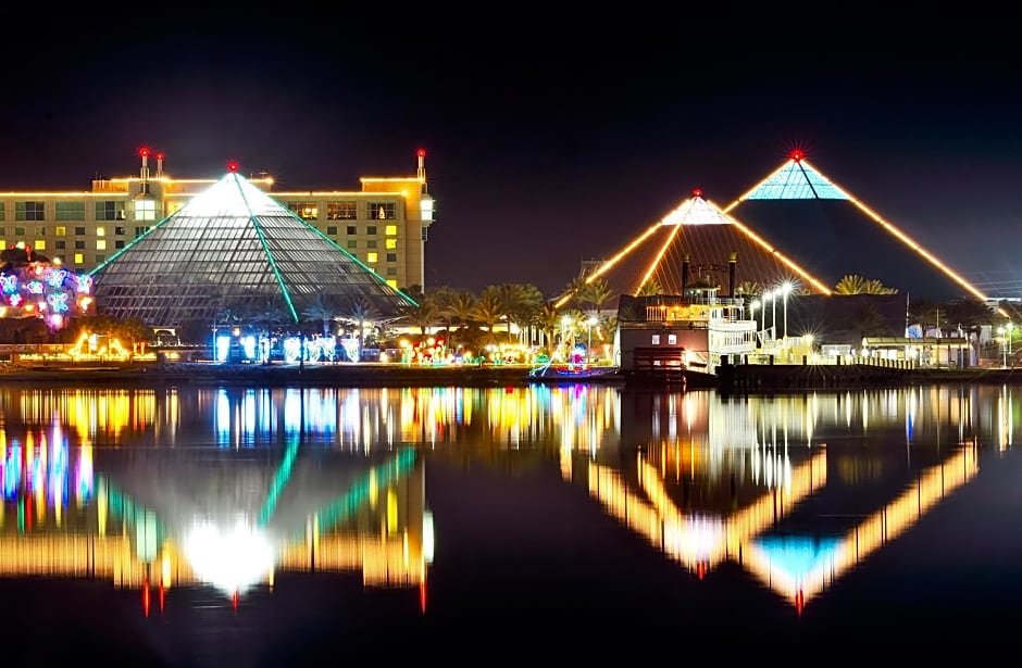 Moody Gardens Hotel Spa And Convention Center