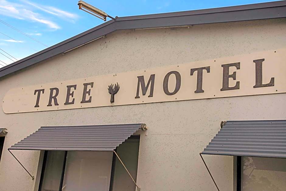 The Tree Motel