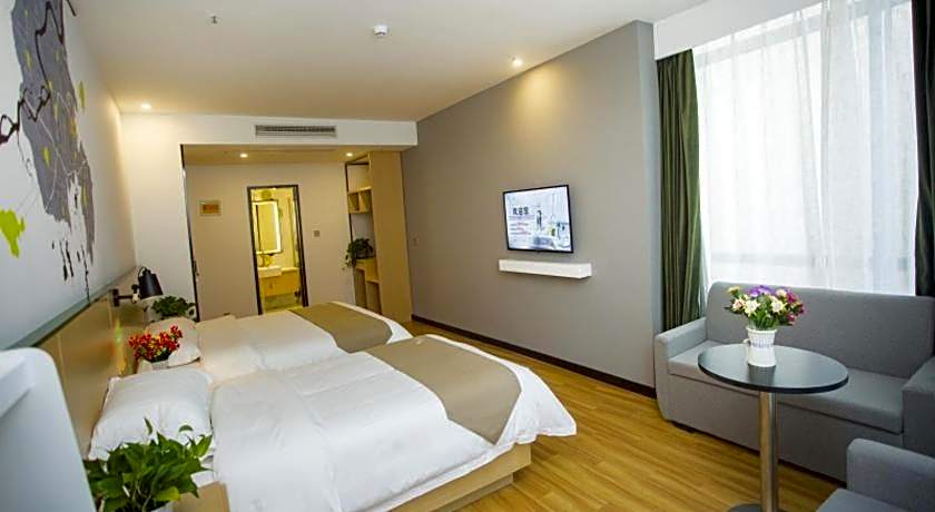 Vatica Suzhou Xiaoxian  Longhu Road Hotel