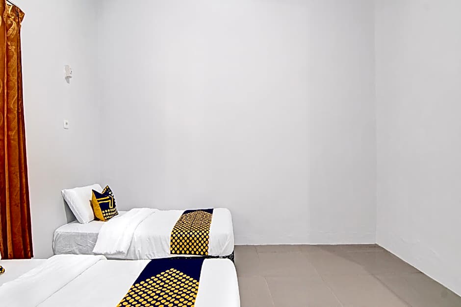 Hotel O Rumah Singgah Kinaya Syariah