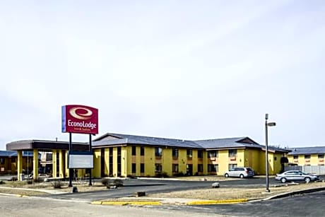 Econo Lodge Inn & Suites Wisconsin Dells