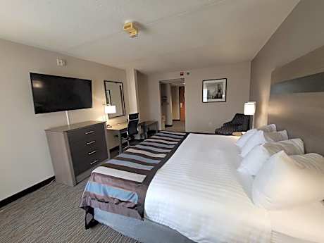 Deluxe King Room - Disability Access