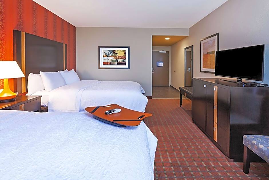 Hampton Inn By Hilton Marion