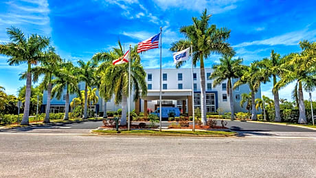 Hampton Inn & Suites Sarasota / Bradenton - Airport