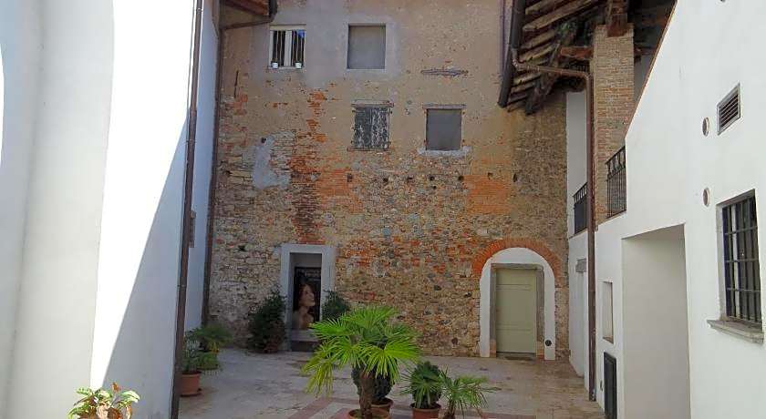 CharmeRooms Villa Moroni